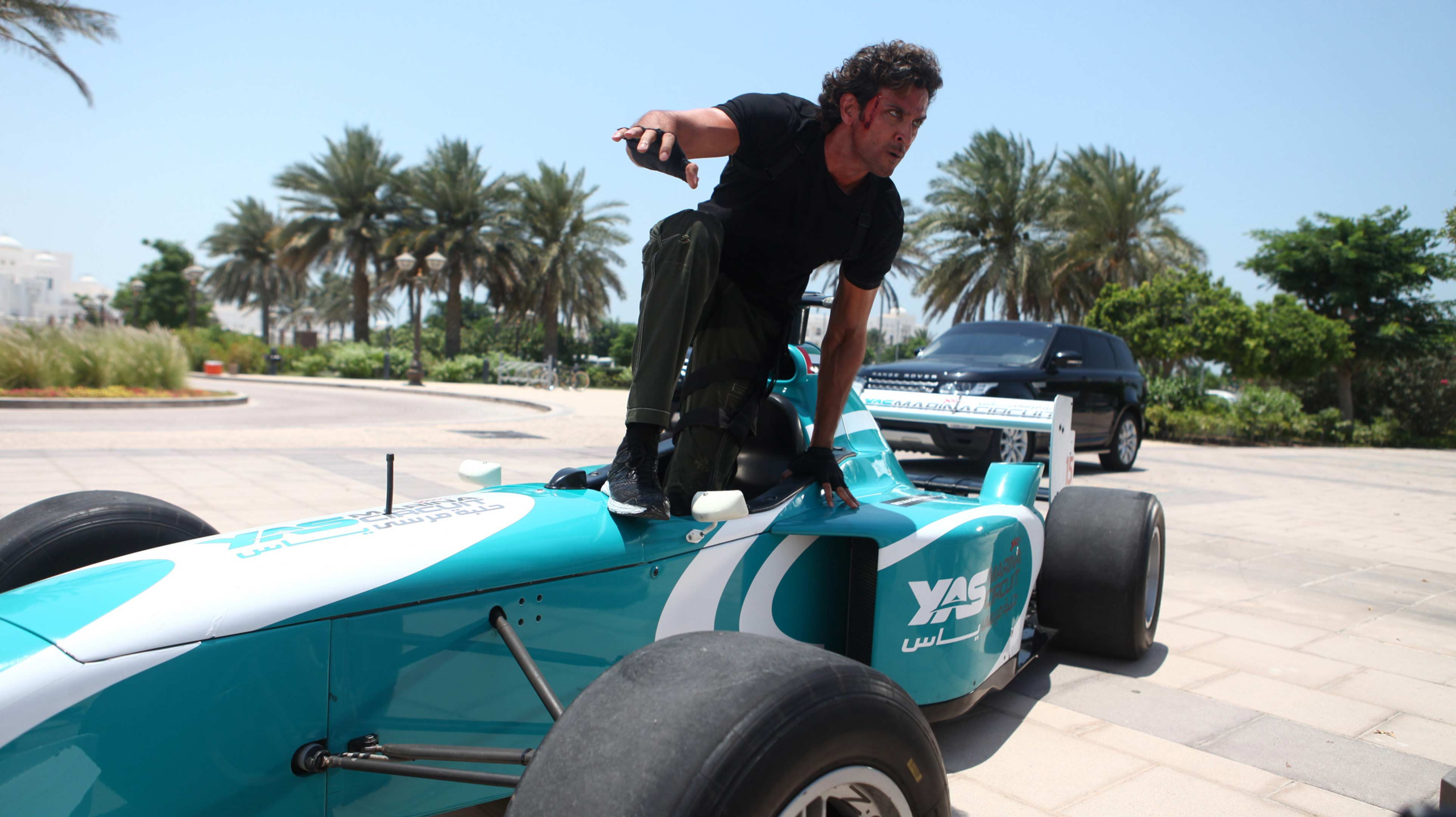 Line Producer Abu Dhabi offers expert line production, 45% cash rebates, permits, crews, and seamless execution for global shoots.