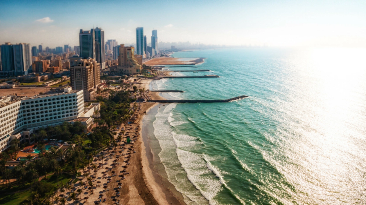 Line Producer Ajman delivers cost-effective film production support across the UAE, managing permits, crews, logistics, and multi-emirate shoots efficiently.